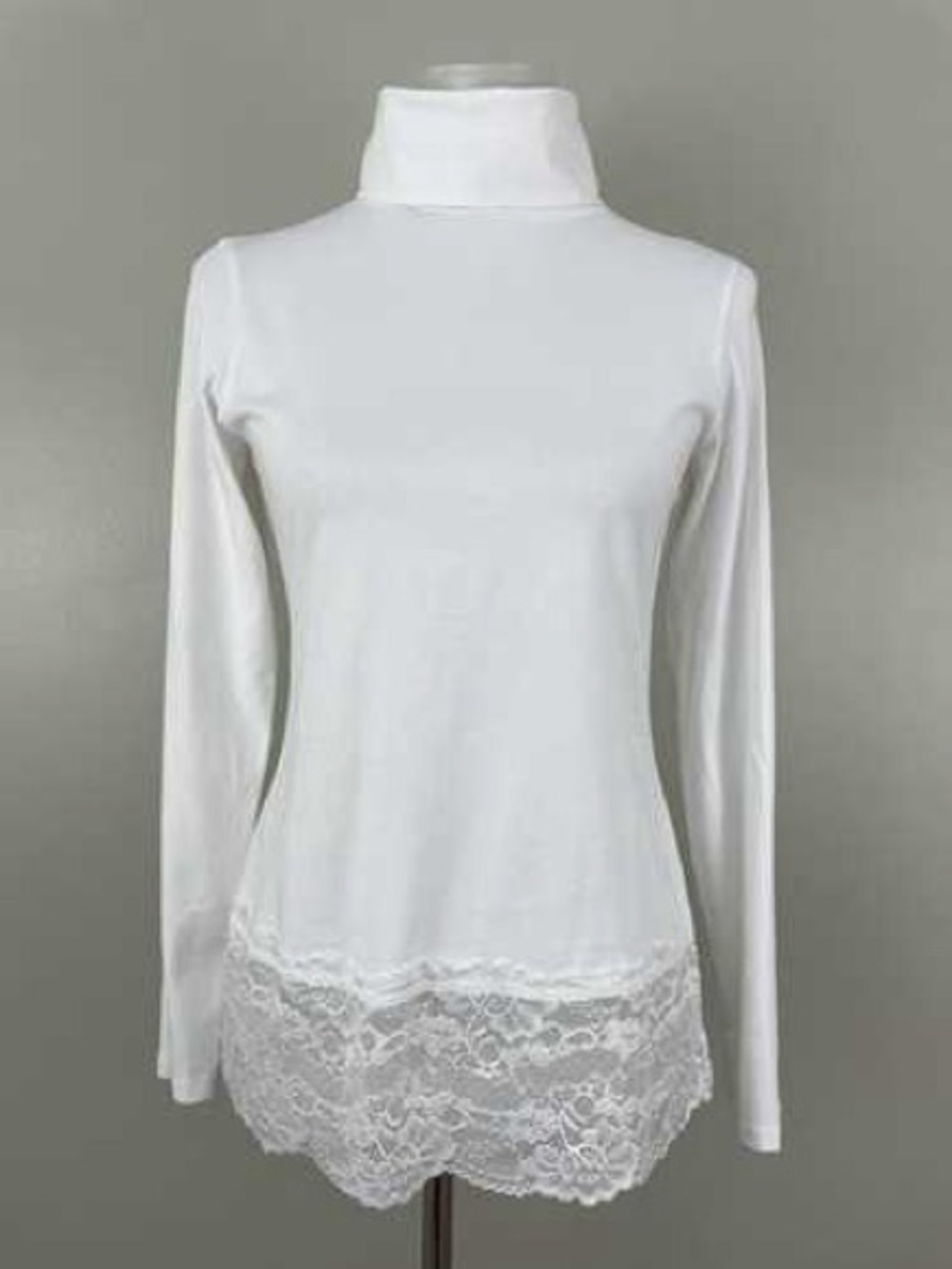 Sundance White Lace-Hem Turtleneck Long Sleeve Top